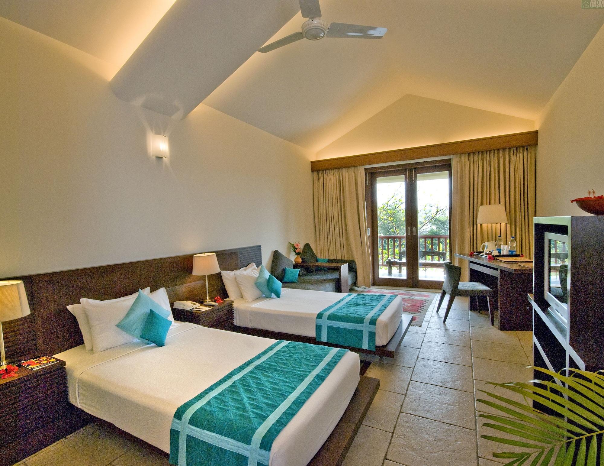 Vedic Village Spa Resort Kalkutta Exterior foto