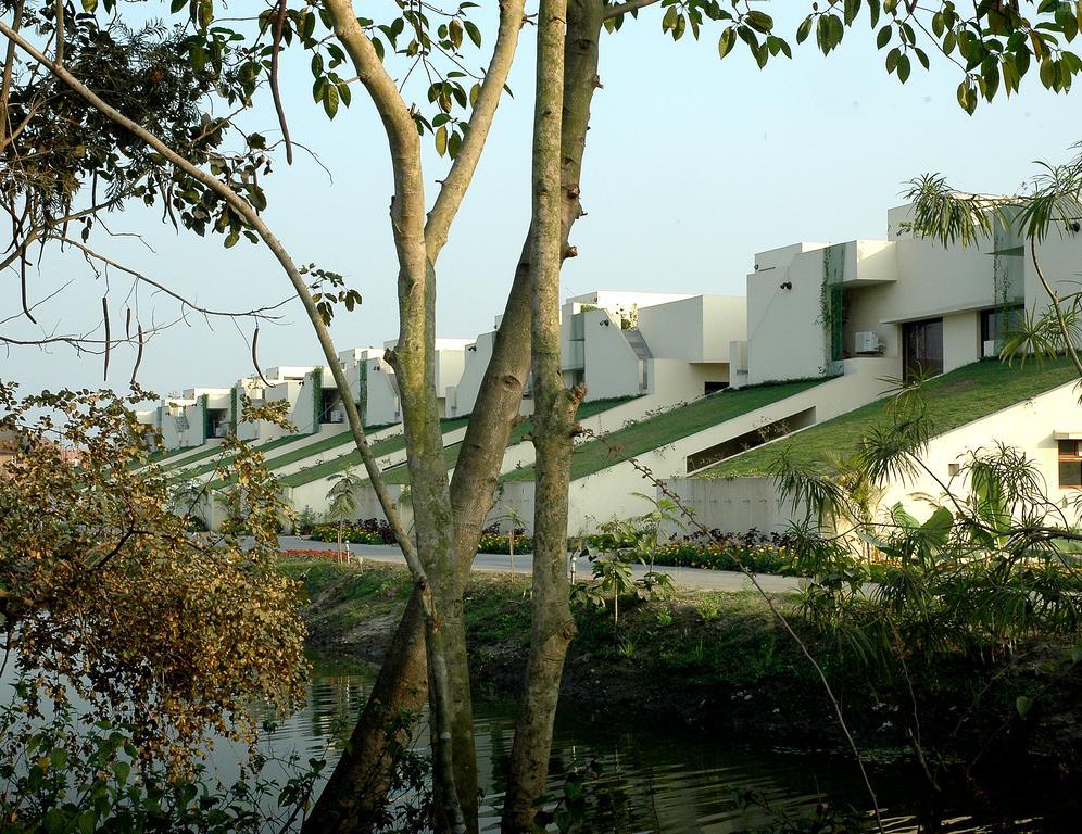 Vedic Village Spa Resort Kalkutta Exterior foto